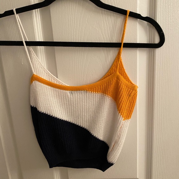 Top - Picture 2 of 3